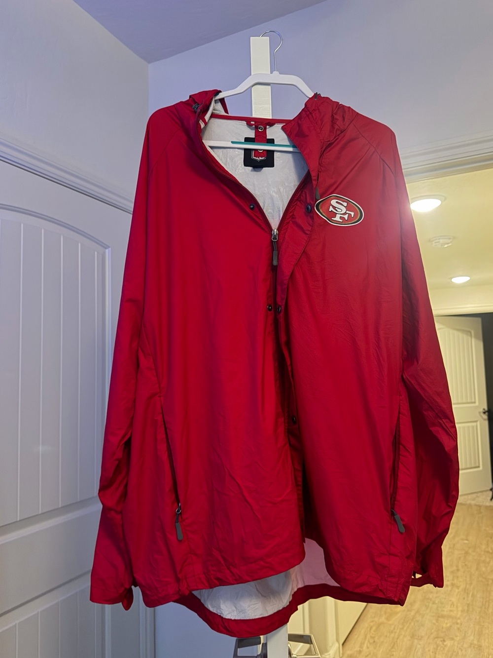 NFL San Francisco 49ers Men's Red Lightweight Hooded Jacket